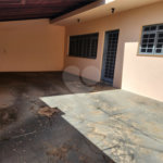 Casa à venda com 2 quartos em Vila Santa Maria (vila Xavier), Araraquara, SP