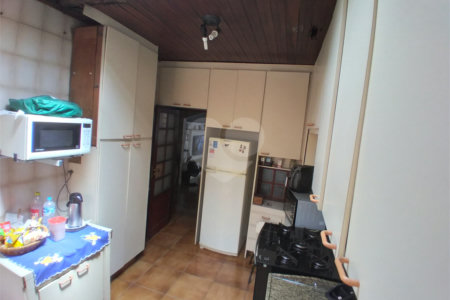 Casa Térrea à venda com 3 suítes em Vila Mazzei, São Paulo, SP