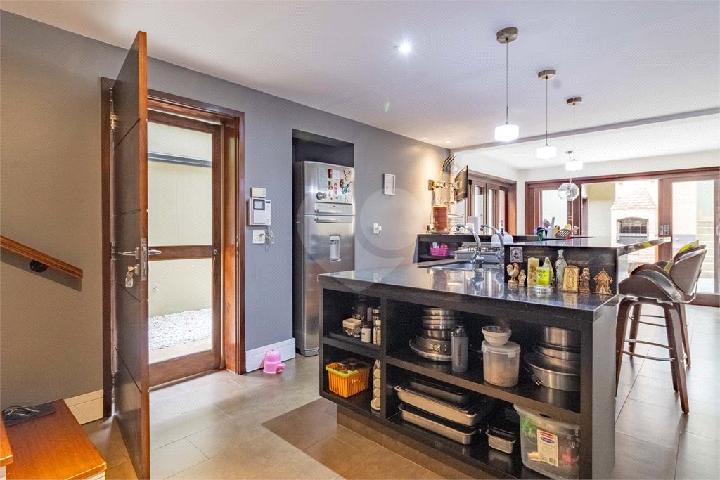 Casa à venda com 3 quartos, sendo 1 suíte, em Jardim Paulistano, São Paulo, SP
