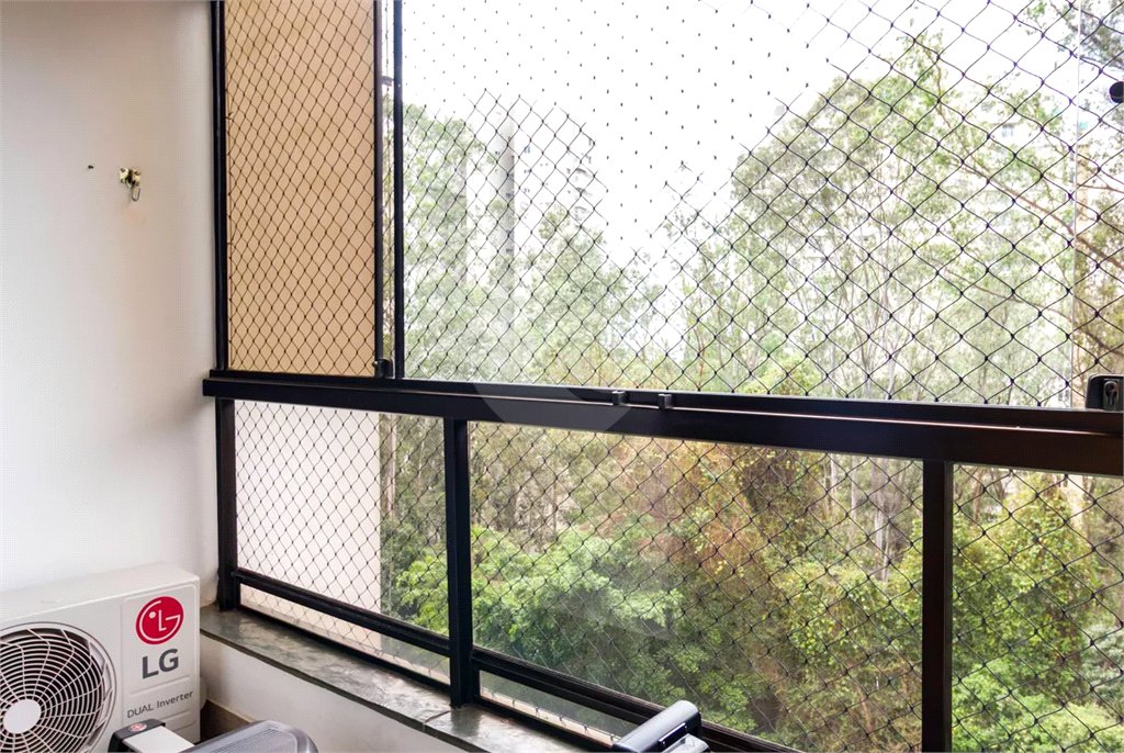 Apartamento à venda com 3 quartos, sendo 1 suíte, em Vila Andrade, São Paulo, SP