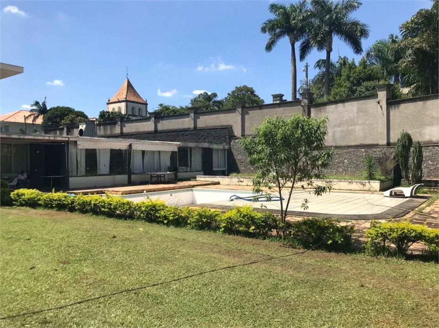Casa à venda com 8 suítes em Morumbi, São Paulo, SP