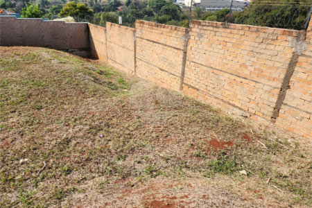 Terreno à venda em Altos do Jaraguá, Araraquara, SP