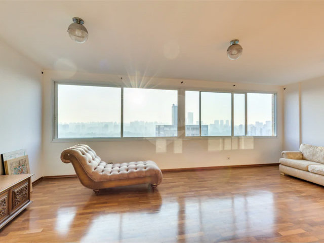 Apartamento à venda com 4 quartos, sendo 1 suíte,  em Chácara Santo Antônio, São Paulo, SP