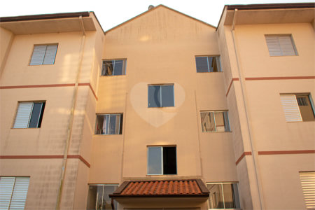 Apartamento à venda com 2 quartos em Esplanada Mendes Moraes, São Roque, SP