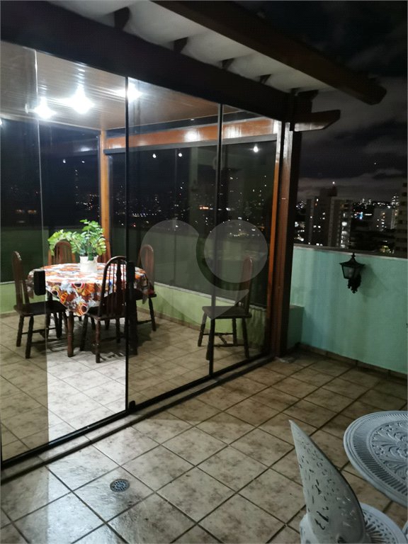 Cobertura à venda com 3 quartos em Vila Gumercindo, São Paulo, SP