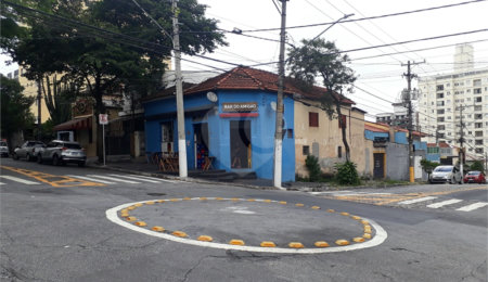 Prédio à venda em Santa Terezinha, São Paulo, SP