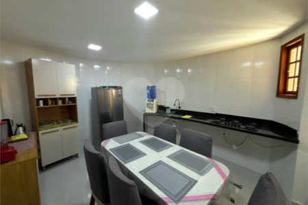 Casa à venda com 7 quartos em Peró, Cabo Frio, RJ