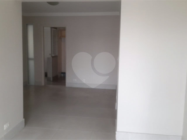 Apartamento à venda com 3 quartos, sendo 1 suíte,  em Santana, São Paulo, SP