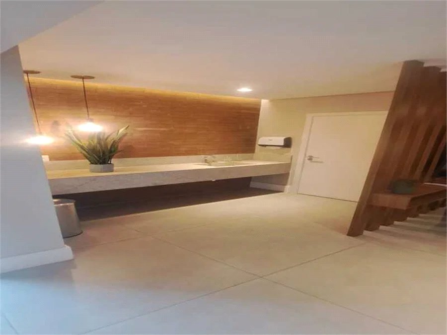 Apartamento à venda com 3 quartos, sendo 1 suíte, em Pinheiros, São Paulo, SP