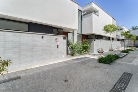Casa à venda com 4 suítes no condomínio Edifício Jade, São Paulo - SP