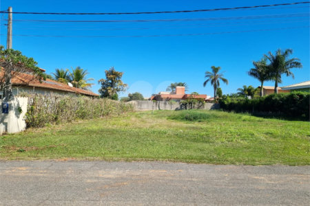 Terreno à venda no condomínio Village Ipanema 1, Araçoiaba da Serra - SP