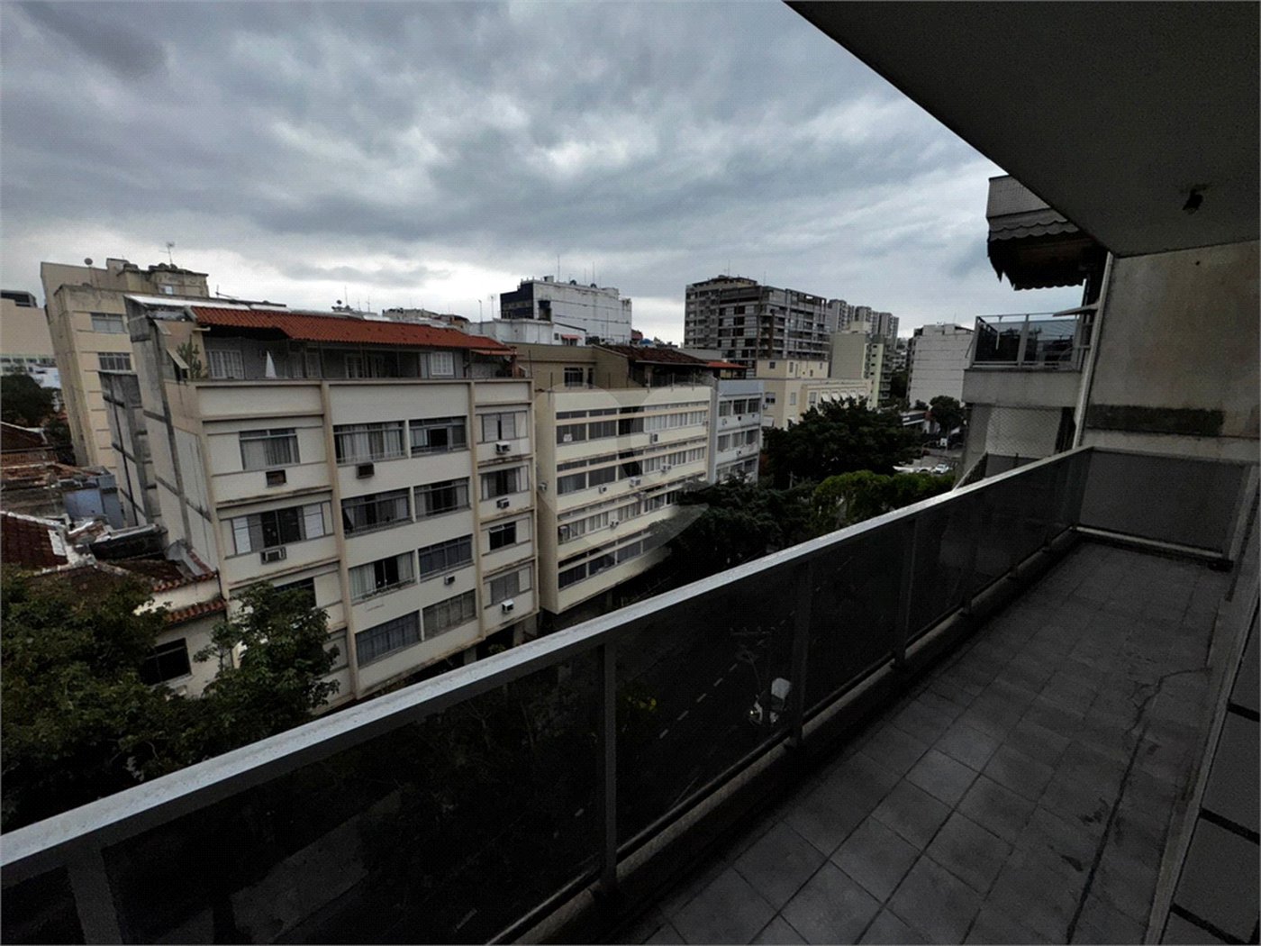 Apartamento à venda com 4 quartos, sendo 1 suíte,  em Tijuca, Rio de Janeiro, RJ