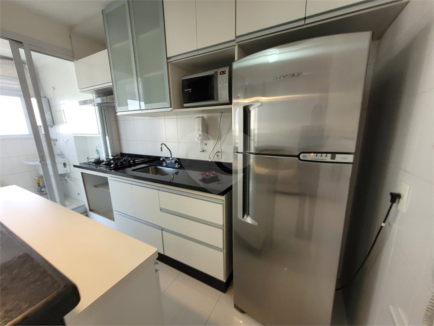 Apartamento para alugar com 2 quartos, sendo 1 suíte, em Vila Anastácio, São Paulo, SP