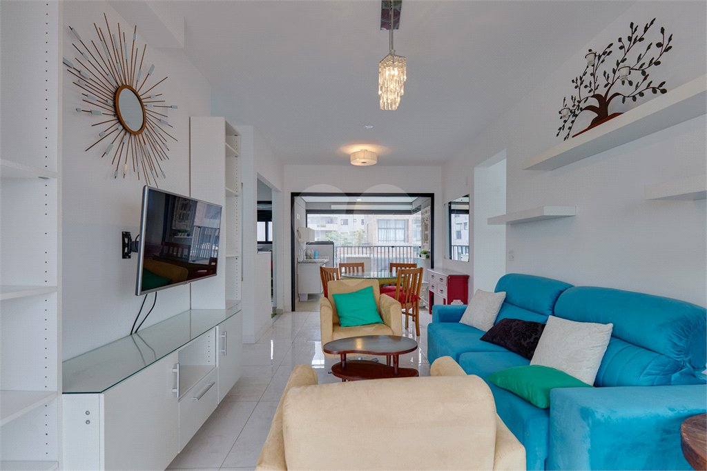 Apartamento à venda com 3 quartos, sendo 1 suíte, em Brooklin, São Paulo, SP