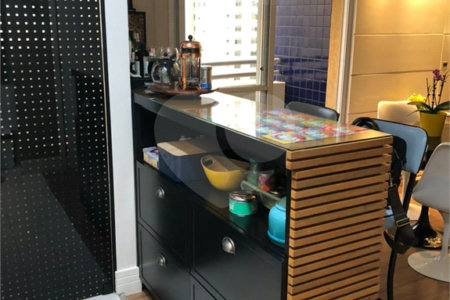 Apartamento à venda com 1 quarto em Indianópolis, São Paulo, SP