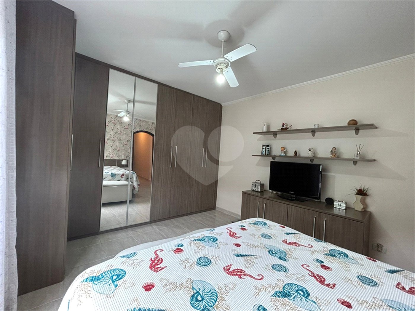 Sobrado à venda com 3 quartos, sendo 1 suíte, em Tremembé, São Paulo, SP