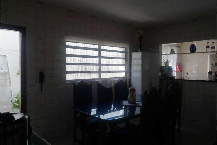Sobrado à venda com 3 quartos, sendo 1 suíte, em Tremembé, São Paulo, SP