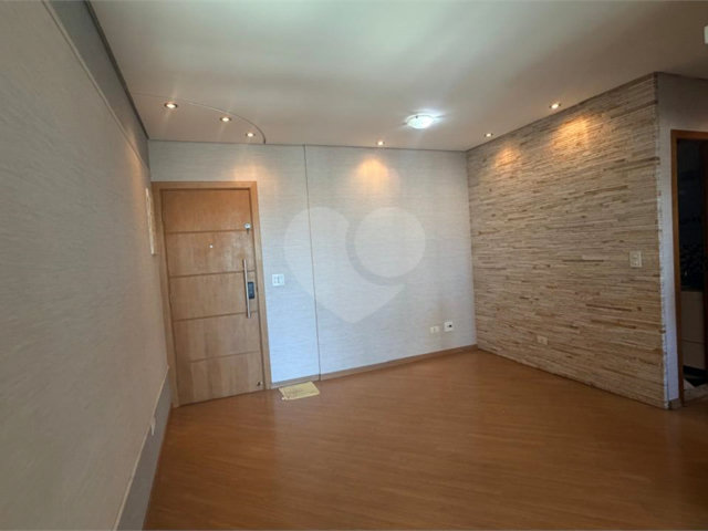 Apartamento à venda com 3 quartos, sendo 1 suíte,  em Freguesia do Ó, São Paulo, SP