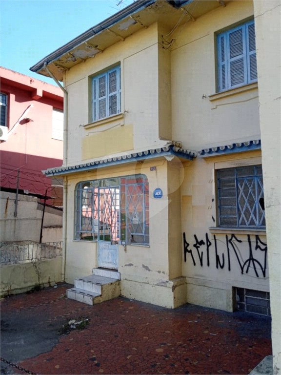 Prédio inteiro à venda em Santana, São Paulo, SP