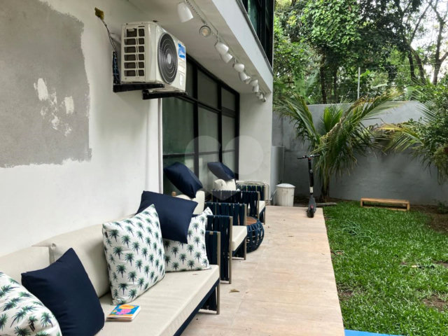 Sobrado à venda com 4 quartos, sendo 2 suítes,  em Jardim São Bento, São Paulo, SP