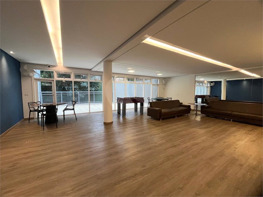 Apartamento à venda com 3 suítes em Bosque da Saúde, São Paulo, SP