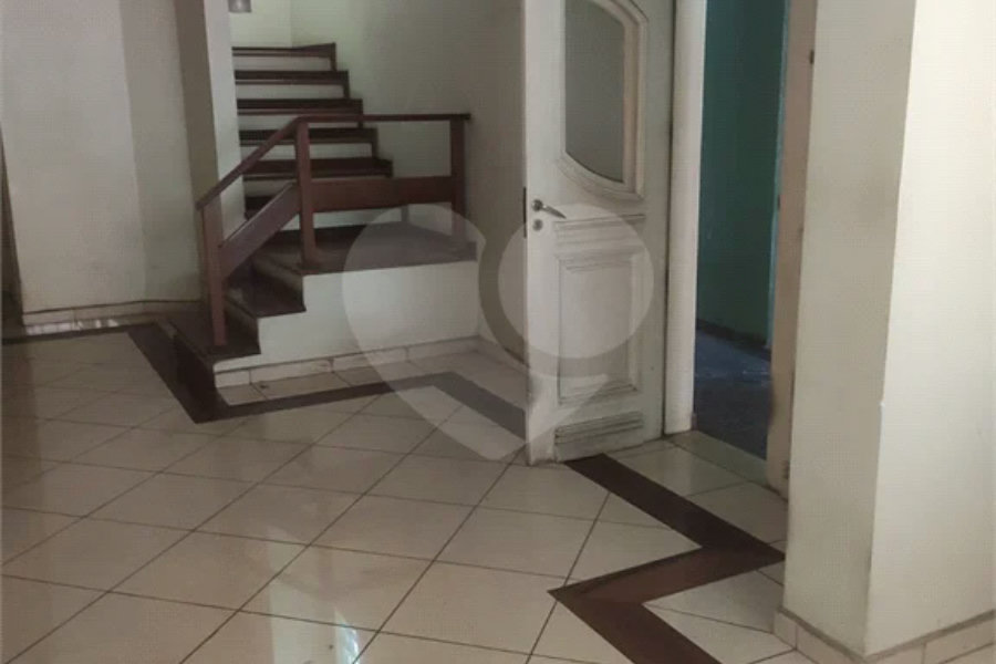 Casa à venda com 3 quartos, sendo 2 suítes, em Jaraguá, São Paulo, SP