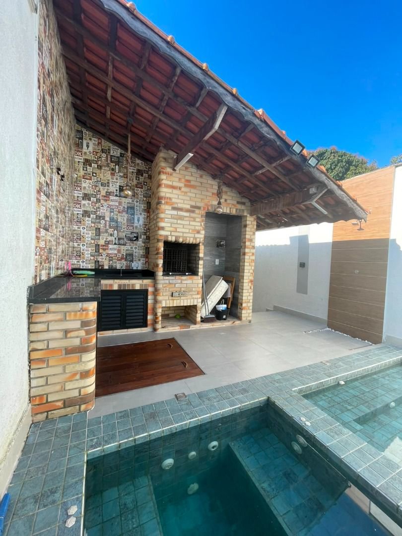 Casa com 2 dormitórios à venda, 81 m² por R$ 540.000,00 - Mirim - Praia Grande/SP