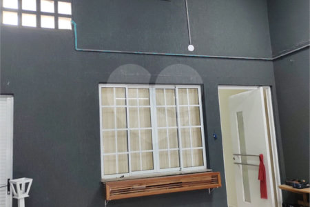 Sobrado à venda com 2 quartos, sendo 1 suíte,  em Jardim São Pedro, Mogi das Cruzes, SP