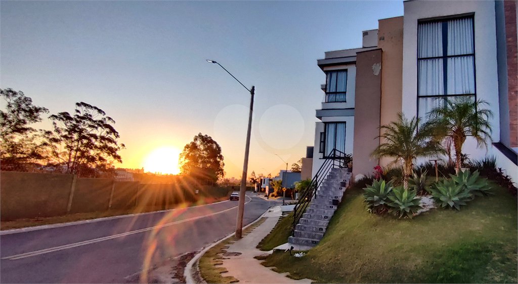 Terreno à venda com 3 quartos, sendo 1 suíte, no condomínio Residencial Sun Lake, Votorantim - SP