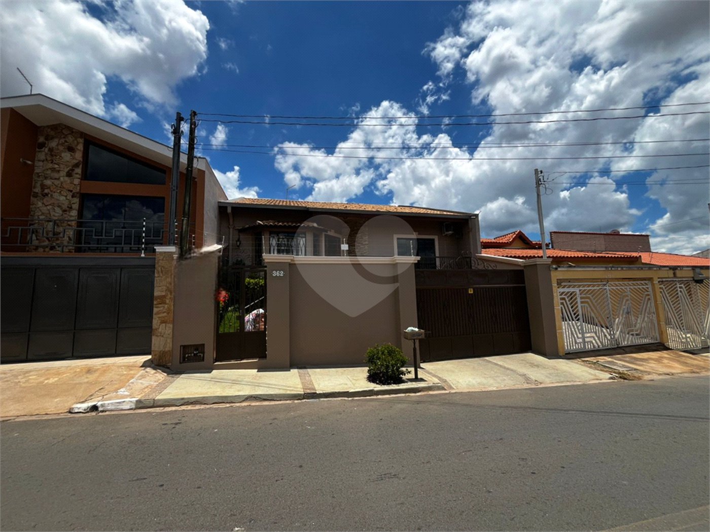 Casa à venda com 3 quartos, sendo 1 suíte,  em Vila São José, Itapetininga, SP
