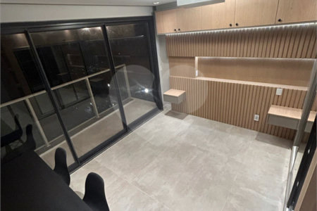 Apartamento à venda ou para alugar com 1 suíte em Pinheiros, São Paulo, SP