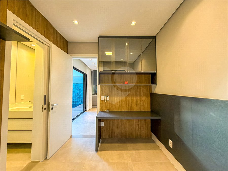 Casa à venda com 3 suítes no condomínio Residencial Duas Marias, Indaiatuba - SP