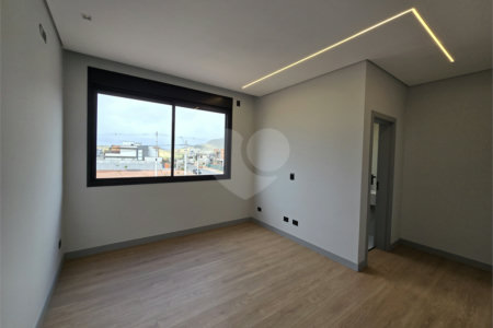 Casa à venda com 3 suítes em Residencial Teriva Vista da Serra, Atibaia, SP