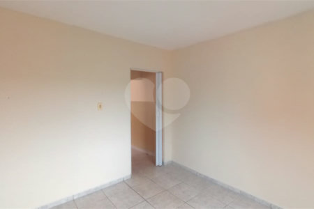 Casa à venda com 1 quarto em Jardim Maricota, Itapetininga, SP