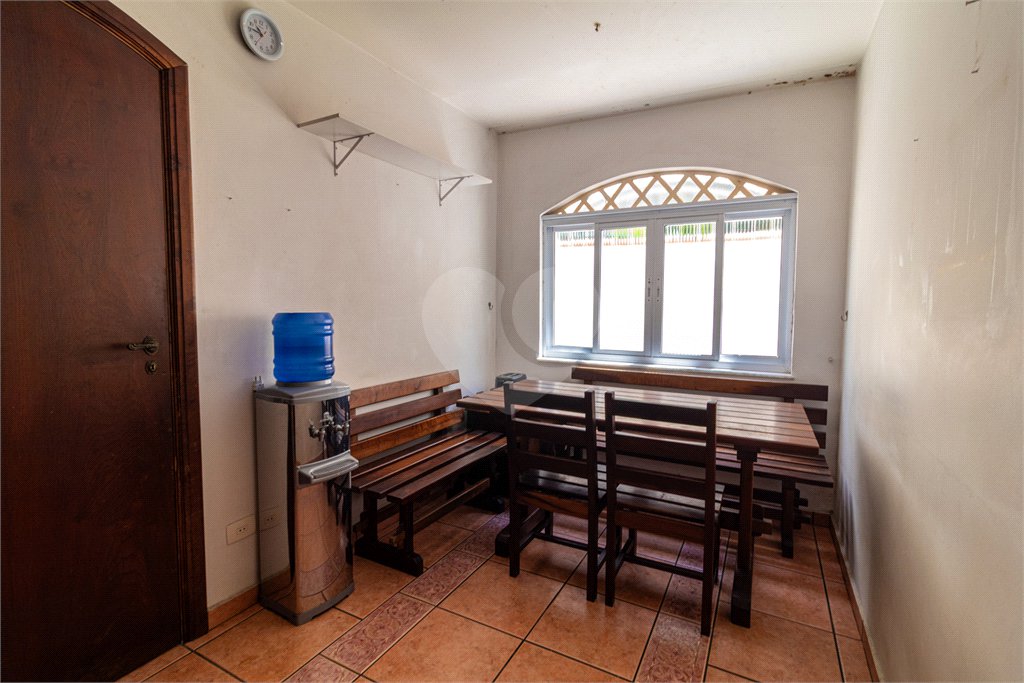 Casa de Vila à venda com 4 quartos, sendo 2 suítes, em Alto da Boa Vista, São Paulo, SP