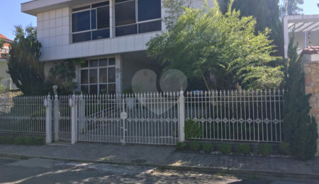 Sobrado à venda com 3 quartos, sendo 1 suíte,  em Jardim São Paulo(zona Norte), São Paulo, SP