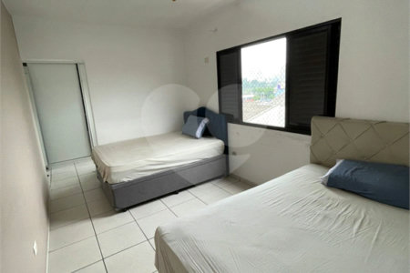 Sobrado à venda com 3 suítes em Vila Euclides, São Bernardo do Campo, SP