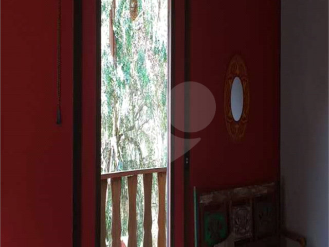 Casa à venda com 4 suítes no condomínio Alpes da Cantareira, Mairiporã - SP