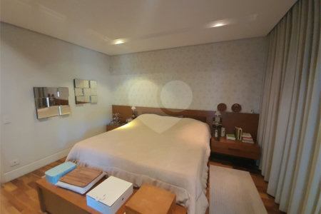 Casa à venda com 4 suítes no condomínio Laplace Spe, São Paulo - SP