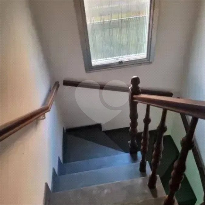 Sobrado à venda com 3 quartos, sendo 1 suíte, em Vila Zat, São Paulo, SP