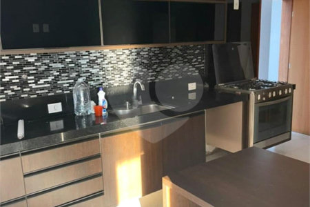 Casa à venda com 4 quartos, sendo 2 suítes,  no condomínio Residencial Castanheira, Sorocaba - SP