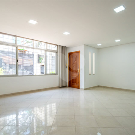 Casa de Vila à venda com 3 quartos, sendo 2 suítes, em Campo Belo, São Paulo, SP