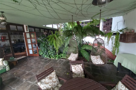 Sobrado à venda com 4 quartos, sendo 2 suítes, em Fazenda Morumbi, São Paulo, SP