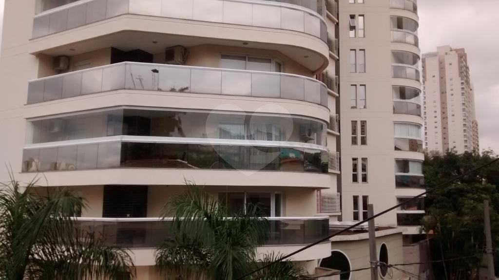 Prédio à venda em Santana, São Paulo, SP