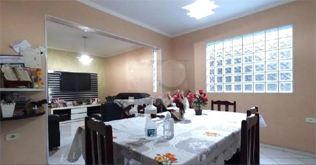 Casa à venda com 3 quartos, sendo 1 suíte, em Jardim Cumbica, Guarulhos, SP