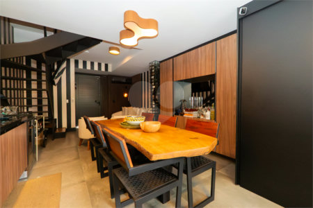 Casa à venda com 2 suítes no condomínio Kza Princesa Isabel, São Paulo - SP