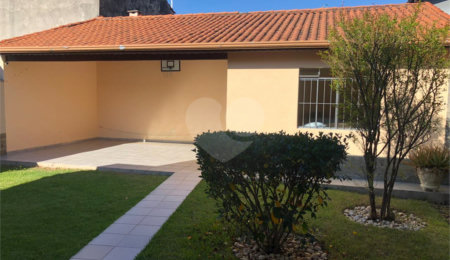 Casa à venda com 3 quartos, sendo 1 suíte, em Cidade Cruzeiro do Sul, Suzano, SP