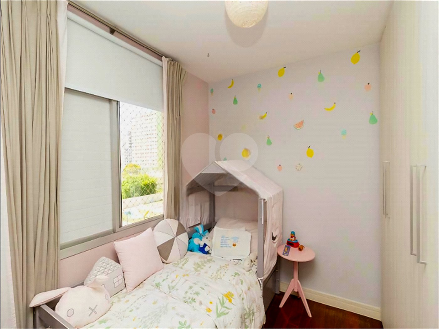 Apartamento à venda com 3 quartos, sendo 2 suítes,  em Pinheiros, São Paulo, SP