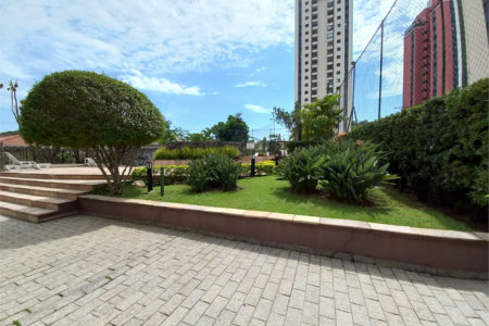 Apartamento à venda 70m² com 3 quartos e 2 vagas cobertas no Jardim Bonfiglioli