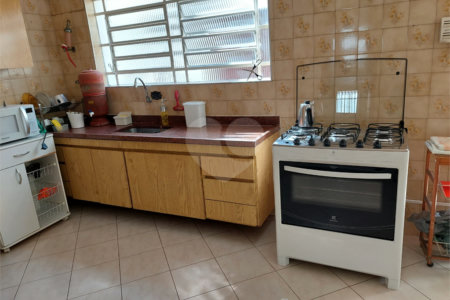 Sobrado à venda com 3 quartos, sendo 1 suíte, em Vila Mascote, São Paulo, SP